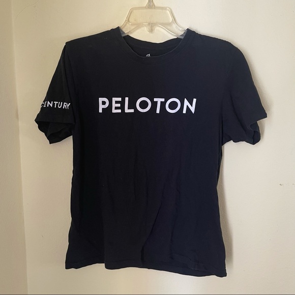 Peloton top